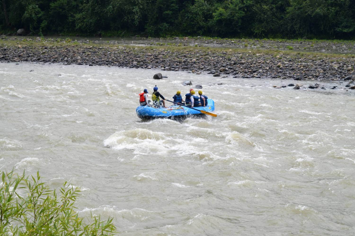River Rafting in Manali