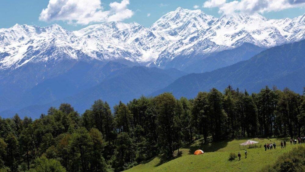 Dayara Bugyal Trek