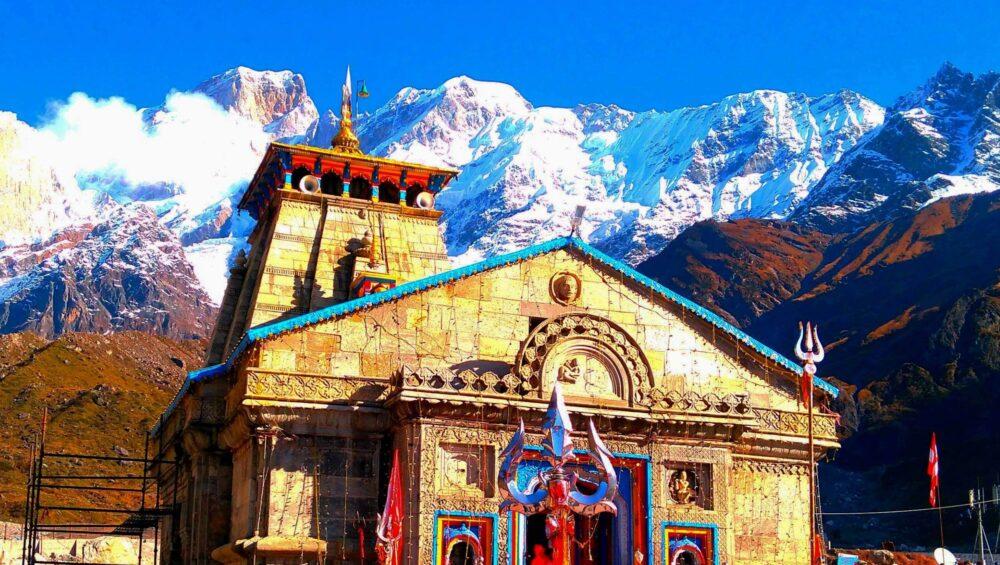 Best Religious Places to Visit in Uttarakhand - Kedarnath Temple