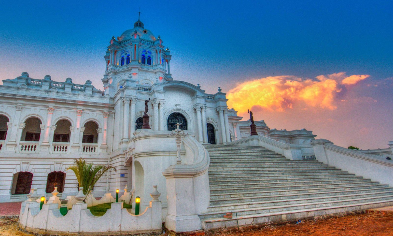 Agartala - Ujjayanta Palace- State Museum Tripura