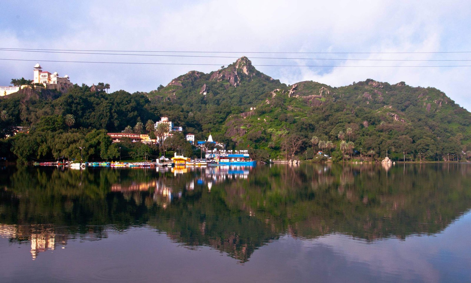 Mount Abu Hill Station Top Tourist Places Things To Do Bon Travel 