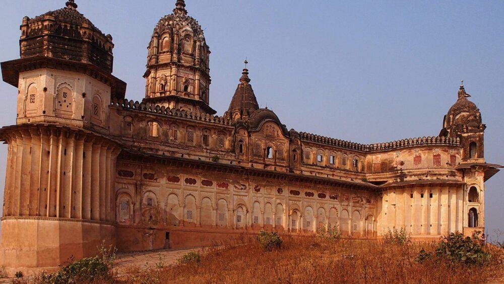 Orchha Laxmi Narayan Temple
