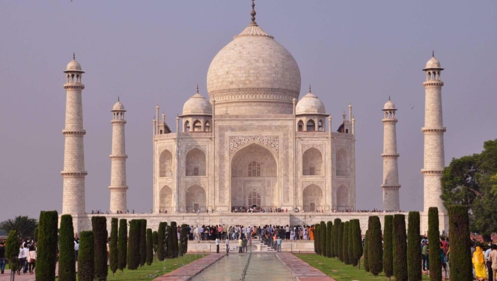 Taj Mahal Agra Uttar Pradesh- India Tour