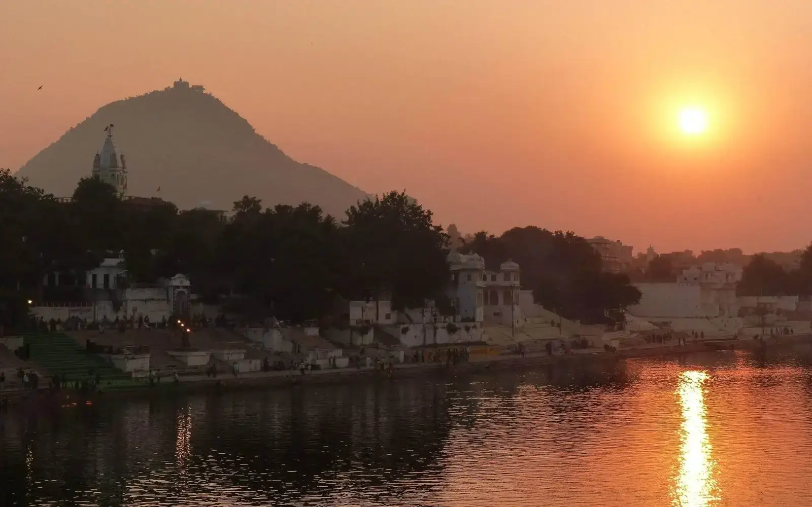 Pushkar Tourism - Pushkar Lake Rajasthan
