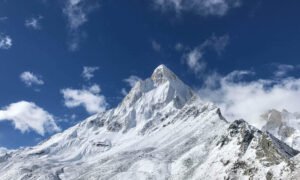 Mountaineering in Uttarakhand Himalayas