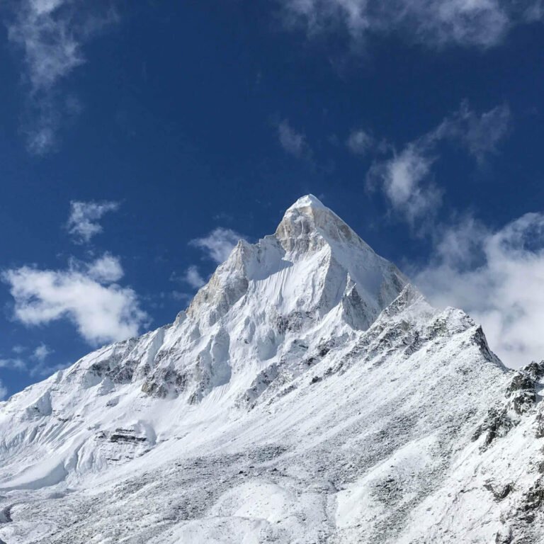 Mountaineering in Uttarakhand Himalayas